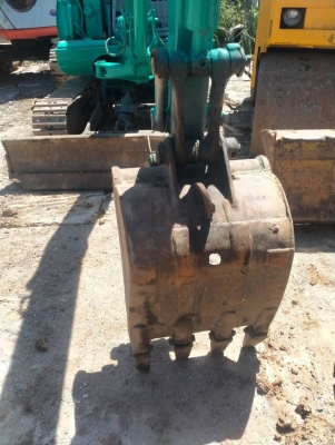 ขายรถแบคโฮโคมัตสุ PC 30-7 ขายรถแบคโฮโคมัตสุ PC 30-7