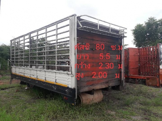 ขายกระบะ Hino เมก้า ยาว 5.5 ม. กว้าง 2.3 ม. คัสซี 80 ซม. ราคา 35,000 บาท สนใจ 089-5367218 081-4252943
