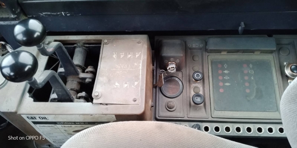 ขายด่วน รถตักล้อยาง สภาพสวยพร้อมใช้