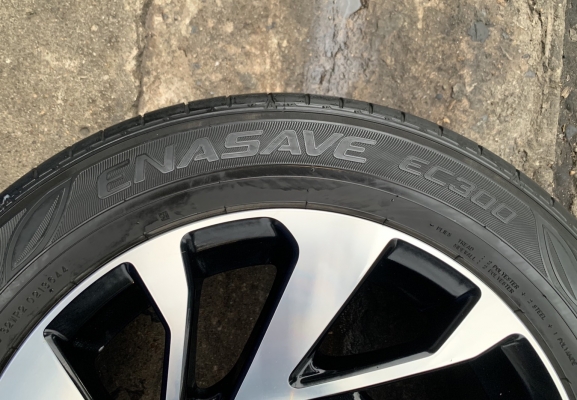 ล้อแม็ก Honda Civic FC ขอบ 16 สีดำหน้าเงา พร้อมยาง 215-55-16 Dunlop ปลายปี 17