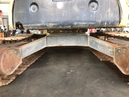 ขายKOMUTSU PC40mR-3 สวย น่ารัก สภาพพร้อมใช้ ถูกๆๆๆ:-))