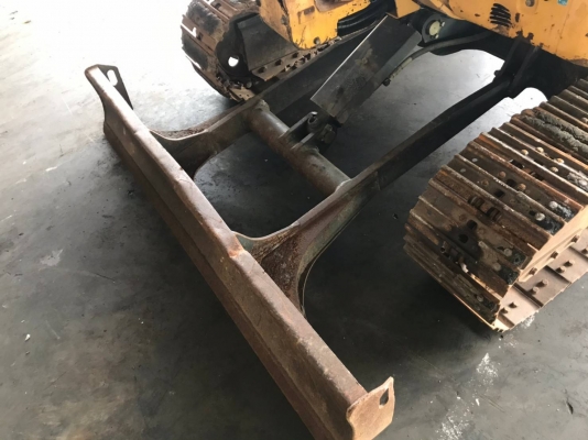 ขายKOMUTSU PC40mR-3 สวย น่ารัก สภาพพร้อมใช้ ถูกๆๆๆ:-))