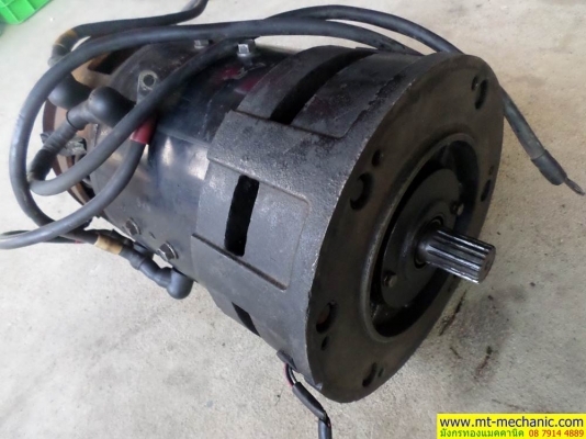 มอเตอร์ดีซี 48v ขนาด 9kw รอบประมาณ 6,000 rpm สภาพดี ใช้งานได้ปกติ ราคา 8,500 บาทไม่รวมส่งค่ะ มอเตอร์ดีซี 48v ขนาด 9kw รอบประมาณ 6,000 rpm สภาพดี ใช้งานได้ปกติ ราคา 8,500 บาทไม่รวมส่งค่ะ