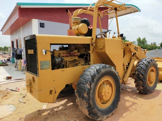 ขายรถตักTCM รถเก่าใน (ใช้ในเมืองไทย) ขายรถตักTCM รถเก่าใน (ใช้ในเมืองไทย)