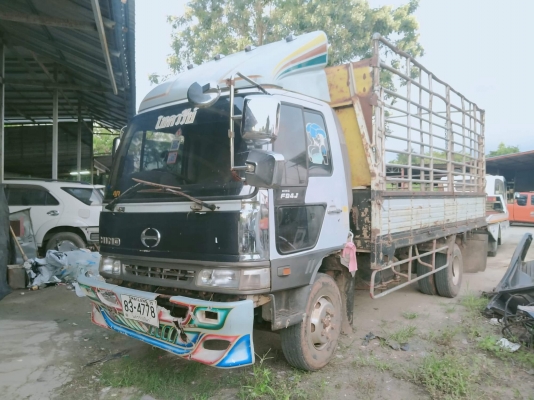 ขายรถ 6 ล้อ hino fb4j 140 แรง โทร.061-068-5154/093-914-8049