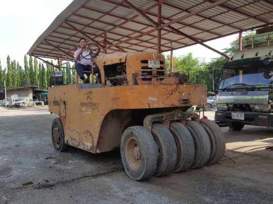 รถบดWATANABE