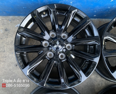 ล้อแม็ก 6รู139 Mitsu Triton Plus สีดำ ขอบ 17 สวยๆ ล้อแม็ก 6รู139 Mitsu Triton Plus สีดำ ขอบ 17 สวยๆ