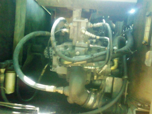 ขายด่วน  รถแบคโฮ HITACHI EX200-3 เอวแน่น ช่วงล่างสวยมาก ไฟฟ้าตัด แอร์เย็น รถสวยแจ่ม ในราคาจิ๊บ ๆ พร้อมใช้งาน เครื่องเดิม ปั้มเดิม สภาพสวย พร้อมใช้งานได้ดีเยี่ยม.