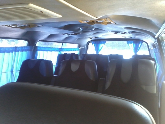 ขายรถตู้หัวจรวด