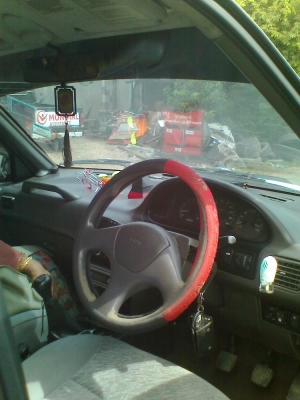 ขายรถตู้หัวจรวด