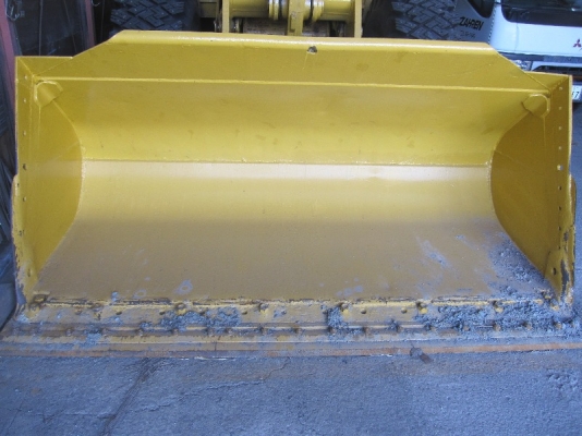 ขายรถตัก  Caterpillar 936 สภาพพร้อมใช้งานค่ะ (รถอยู่ที่ญี่ปุ่น) สนใจโทรเลยค่ะ 087-3310254 ค่ะ