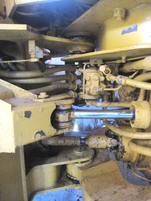 ขายรถตัก  Caterpillar 936 สภาพพร้อมใช้งานค่ะ (รถอยู่ที่ญี่ปุ่น) สนใจโทรเลยค่ะ 087-3310254 ค่ะ