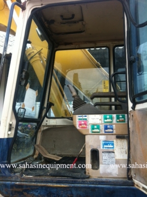 รถขุด PC200-5 รถนอก นำเข้า บจก.สหสินอีควิปเม้นท์ โทร.081-5851880, 02-5168100-1