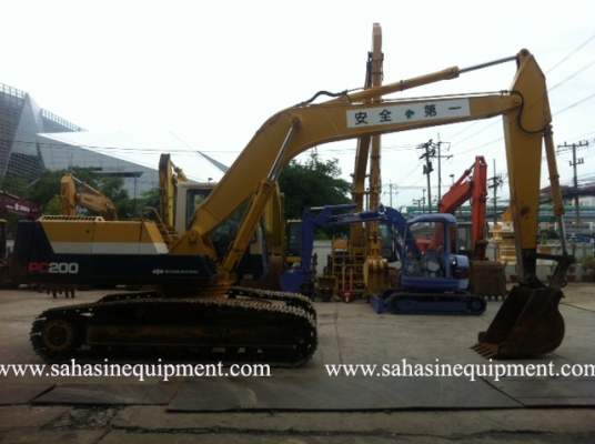 รถขุด PC200-5 รถนอก นำเข้า บจก.สหสินอีควิปเม้นท์ โทร.081-5851880, 02-5168100-1