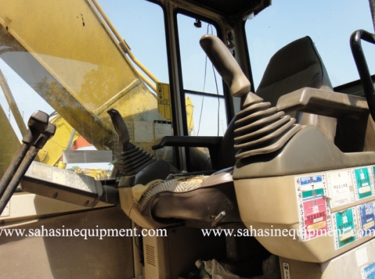 รถขุด PC200-5 รถนอก นำเข้า บจก.สหสินอีควิปเม้นท์ โทร.081-5851880, 02-5168100-1