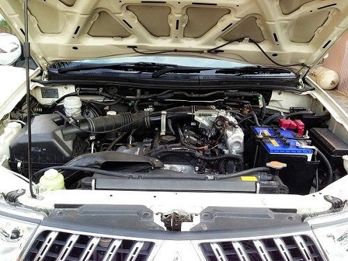 ขายดาวน์ถูกมาก Mitsubishi Pajero Sport 2.4GLS 2012+LPG สีขาวมุก เกียร์ธรรมดา เครื่องเบนซิน 2400cc