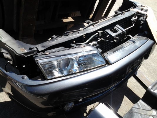 ขายหัว-ท้าย ตัดสอก GTR R32  กำลังใส่ตู้มาเมืองไทย