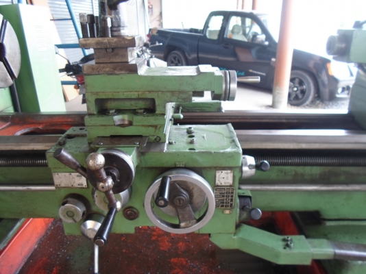 เครื่องกลึง 7 ฟุต หนัก 2 เพลา เกียร์บล็อก กลึงเกลียวไม่ต้องเปลี่ยนเฟือง 125,000