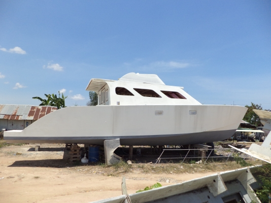 ต้องการขายเรือเร็ว เรือแคททามาราน (catamaran speed boat ) 50 ฟุต