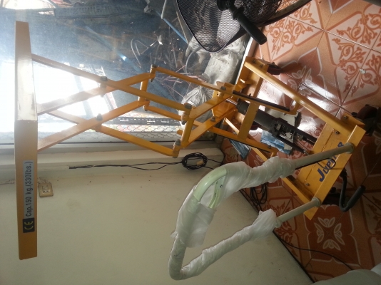 โต๊ะยก 150 กก ยกสูง 1.4 เมตร ราคาพิเศษเหลือ 9500 บาท