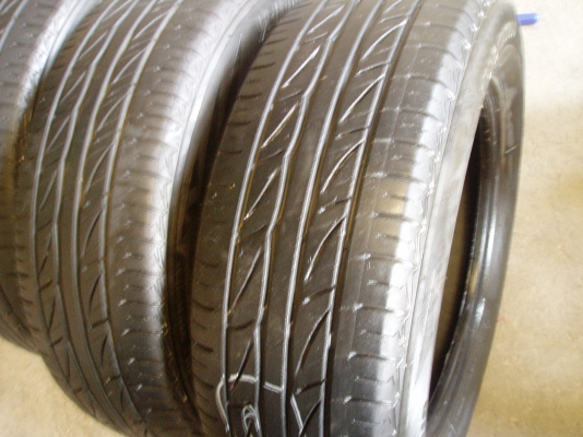 ขายล้อแม็กขอบ14พร้อมยางถูกๆใส่รถขับหลัง4รู114