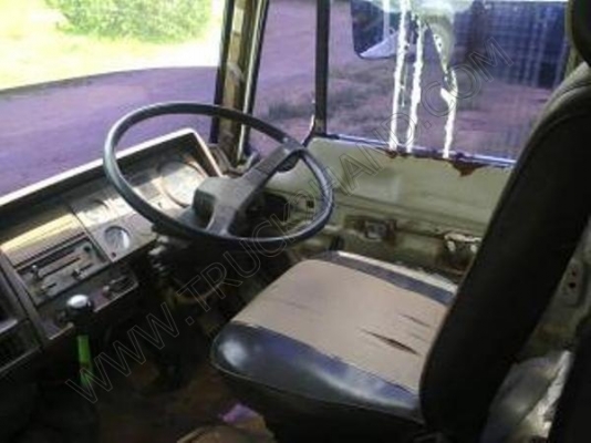 รถบรรทุก 10 ล้อท้ายเป็ด ยี่ห้อ HINO รุ่น F18//ติดต่อเจ้าของโดยตรง คุณหมอ โทร.081-345-8819