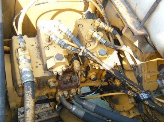 รถเก่านอก pc 120-3 สนใจโทร 082-7211671 อี๊ดสองห้อง รถเก่านอก pc 120-3 สนใจโทร 082-7211671 อี๊ดสองห้อง