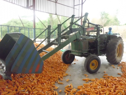 ขาย รถตัก JOHN DEERE ตักเกียบตัน แขนยาว ประหยัดน้ำมันมาก