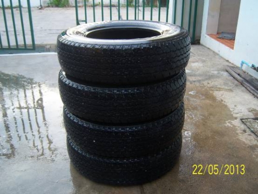 ขายยางกระบะ 205/R16 ปี 10
