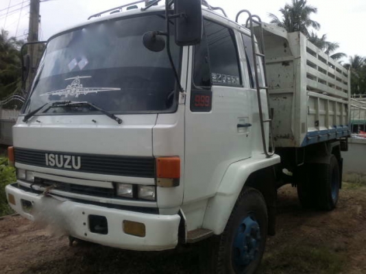 รถอิซูซุ 6 ล้อดั้ม FTR11FY - K 165 แรงม้า สนใจติดต่อ 081 - 6079515 รถอิซูซุ 6 ล้อดั้ม FTR11FY - K 165 แรงม้า สนใจติดต่อ 081 - 6079515