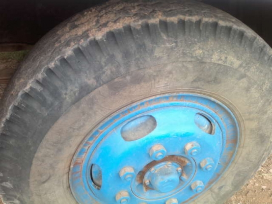 รถอิซูซุ 6 ล้อดั้ม FTR11FY - K 165 แรงม้า สนใจติดต่อ 081 - 6079515 รถอิซูซุ 6 ล้อดั้ม FTR11FY - K 165 แรงม้า สนใจติดต่อ 081 - 6079515