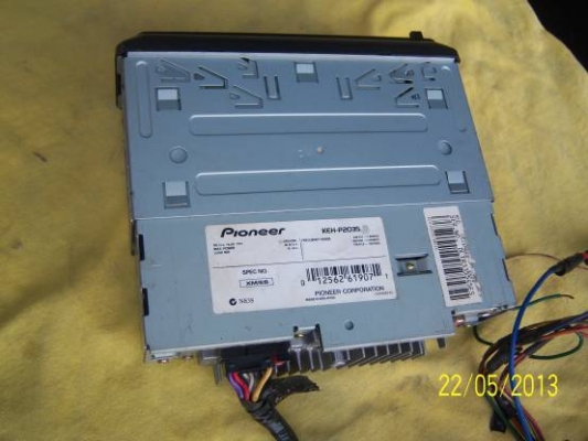 ขายเครื่องเสียงติดรถยนต์วิทยุเทป Pioneer