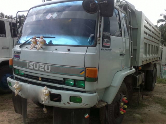 รถอิซูซุ 6 ล้อดั้ม FTR 195 แรงม้า สนใจติดต่อ 081 - 6079515 รถอิซูซุ 6 ล้อดั้ม FTR 195 แรงม้า สนใจติดต่อ 081 - 6079515