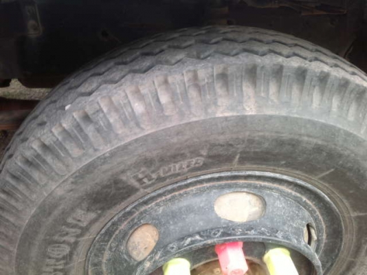 รถอิซูซุ 6 ล้อดั้ม FTR 195 แรงม้า สนใจติดต่อ 081 - 6079515 รถอิซูซุ 6 ล้อดั้ม FTR 195 แรงม้า สนใจติดต่อ 081 - 6079515