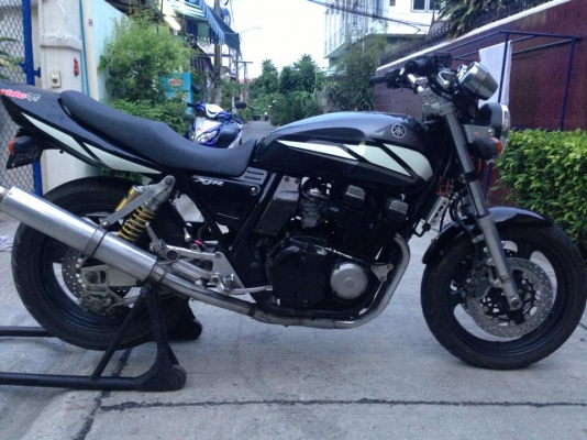ขายด่วนๆครับ yamaha xjr 400 ปี 96 คารบูไฟฟ้า อินวอย์ พรบ. ขายด่วนๆครับ yamaha xjr 400 ปี 96 คารบูไฟฟ้า อินวอย์ พรบ.