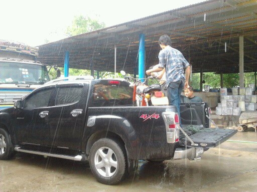 ขายแล้วครับ YL 2 ทะเบียนพร้อมโอน มารับเองที่บ้าน กลางสายฝน ขอบคุณ พี่ จาก สุพรรรณบุรี มากครับ ขายแล้วครับ YL 2 ทะเบียนพร้อมโอน มารับเองที่บ้าน กลางสายฝน ขอบคุณ พี่ จาก สุพรรรณบุรี มากครับ