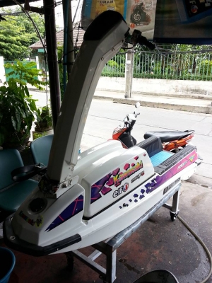 ขายเจ็ทสกีมือสอง 550 ขายเจ็ทสกีมือสอง 550