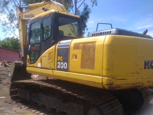 KOMATSU PC200-7 ใช้งาน10000ช.มเศษ รถสวยไฟฟ้าครบ