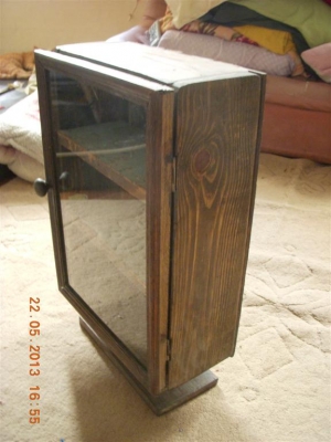 ขายตู้โชว์เล็กไม้ รุ่นเก่า