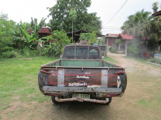 ขาย DATSUN 620 เครื่อง1500 เกียร์คอ เดิมๆ 5 ขอไฟนอนทะเบียนเต็ม นนทบุรี บางใหญ่