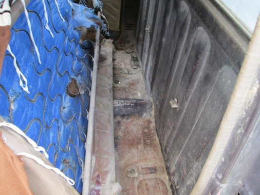 ขาย DATSUN 620 เครื่อง1500 เกียร์คอ เดิมๆ 5 ขอไฟนอนทะเบียนเต็ม นนทบุรี บางใหญ่