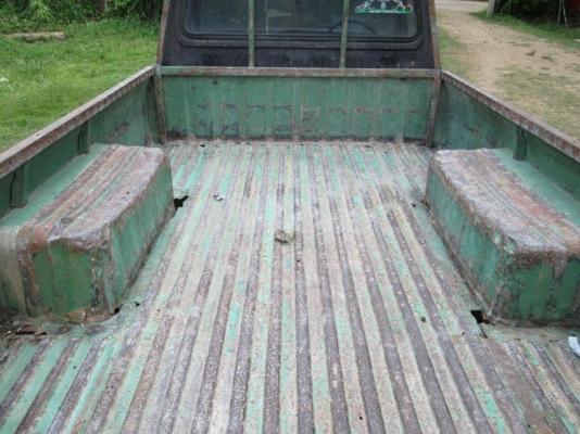 ขาย DATSUN 620 เครื่อง1500 เกียร์คอ เดิมๆ 5 ขอไฟนอนทะเบียนเต็ม นนทบุรี บางใหญ่