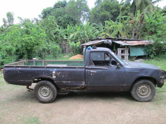 ขาย DATSUN 620 เครื่อง1500 เกียร์คอ เดิมๆ 5 ขอไฟนอนทะเบียนเต็ม นนทบุรี บางใหญ่