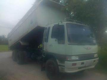 ขายรถบรรทุกสิบล้อดั๊มพ์ Hino 3H เครื่องเดิม 195 แรง 2 เพลา ดั๊มพ์มิเนียม ทะเบียนพร้อม ขายรถบรรทุกสิบล้อดั๊มพ์ Hino 3H เครื่องเดิม 195 แรง 2 เพลา ดั๊มพ์มิเนียม ทะเบียนพร้อม