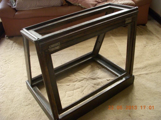 ขายโครงตู้่บุหรี่เก่า ทำจากไม้สักเก่าทั้งโครง