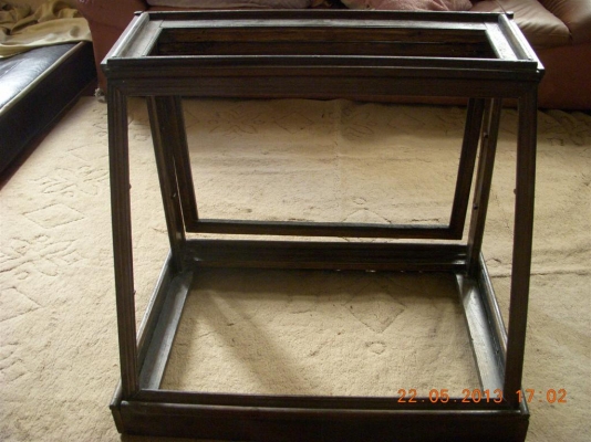 ขายโครงตู้่บุหรี่เก่า ทำจากไม้สักเก่าทั้งโครง