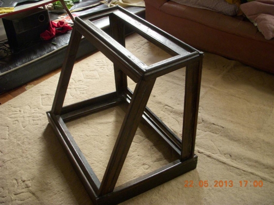 ขายโครงตู้่บุหรี่เก่า ทำจากไม้สักเก่าทั้งโครง