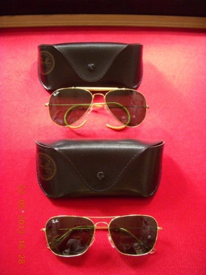 ขายเหมาแว่นตา rayban made in italy 2 อัน และ  AO 1 อัน