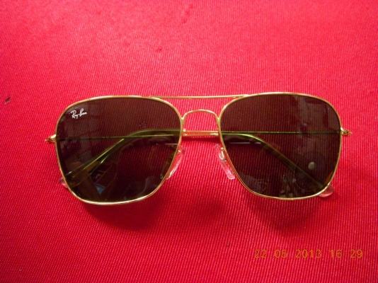 ขายเหมาแว่นตา rayban made in italy 2 อัน และ  AO 1 อัน