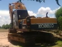 KOBELCO MARK II SK-200 Yutani บอดี้สวยครบ เครื่องเดิมแน่นดีแรงดี ปั๊ม K3V แห้งดีทั้งคันทำงานเร็ว บูมอาร์มสวยมากไม่มีปะไม่มีดาม ช่วงล่างแน่นตัวเดินใหญ่ โซ่บูทใบแทรกหนาดีประมาณ 70\% พร้อมทำงานได้เลย เอกสารสัญญาซื้อขาย ราคาต่อรองได้ครับ